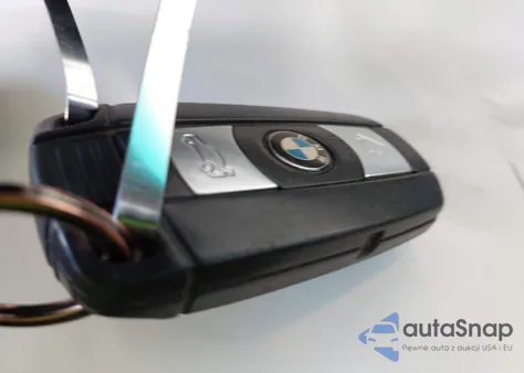 2011 BMW 128I из США, поврежденный, VIN WBAUP9C56BVL90386